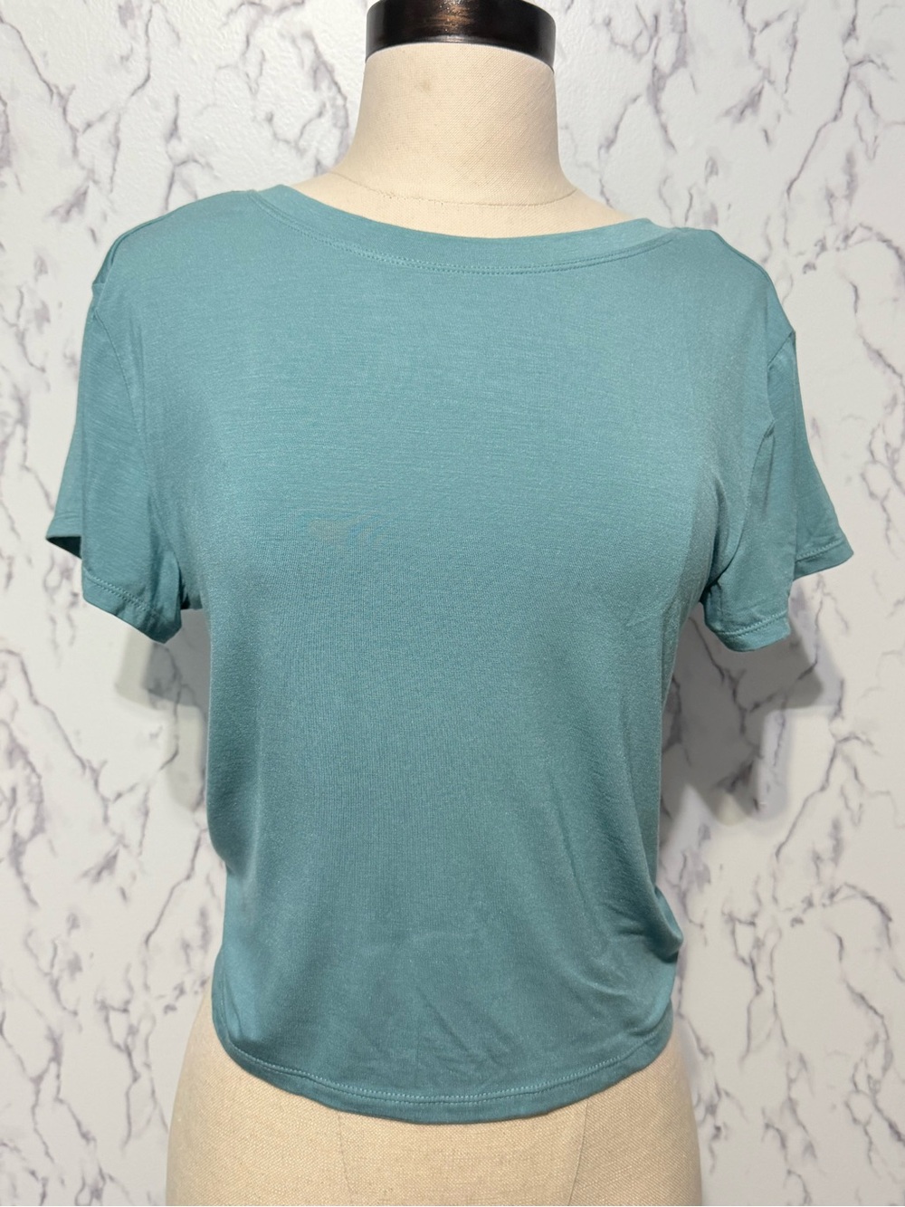Blogilates Reversible Bow Back Top 1X NWT Cameo Blue